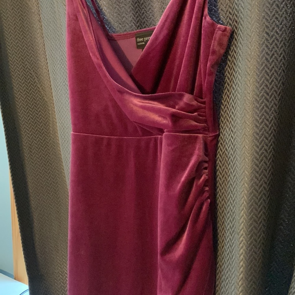 Free Press- fuchsia colored dress - Picture 4 of 5